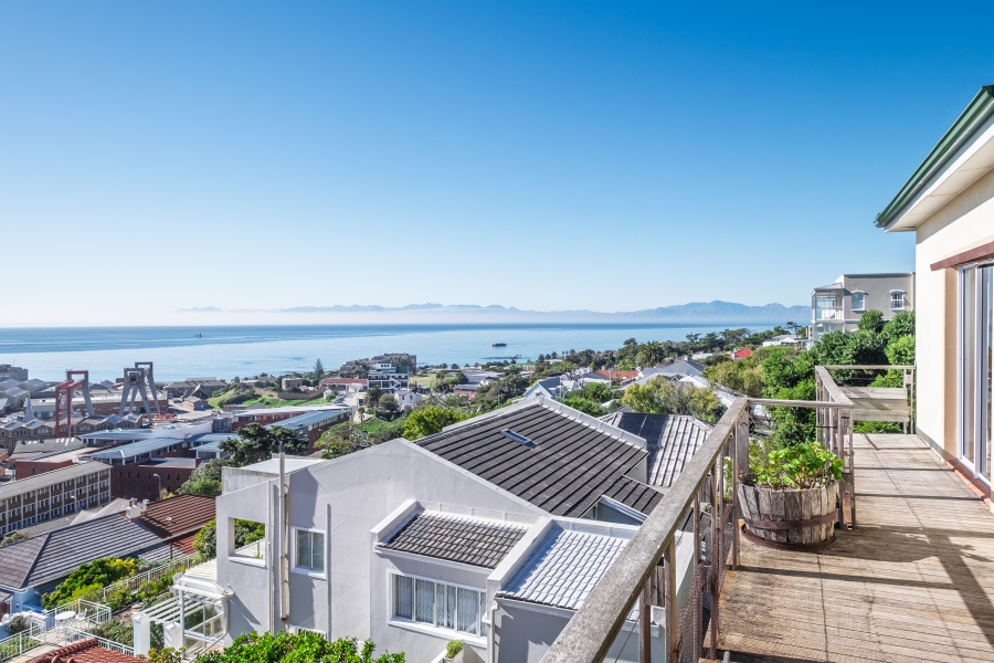4 Bedroom Property for Sale in Simons Town Western Cape